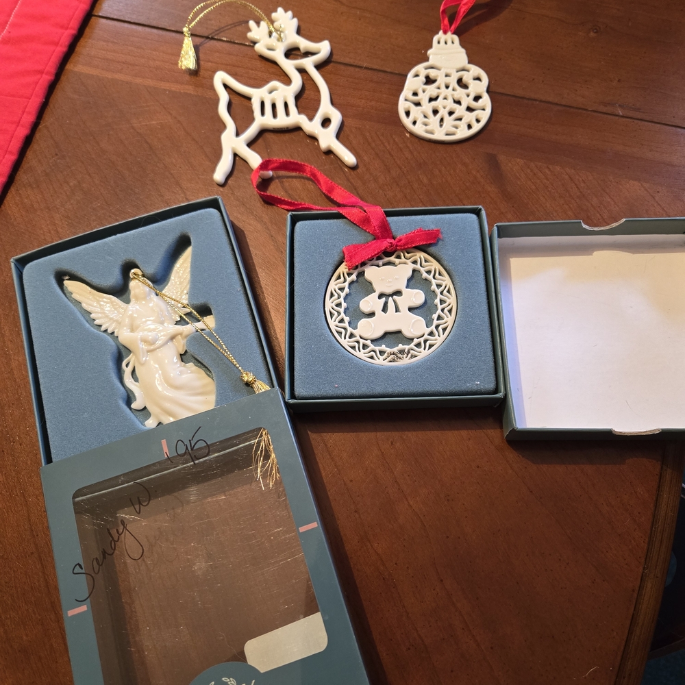 4 Lenox Ornaments, 2 W/box; 2 Without